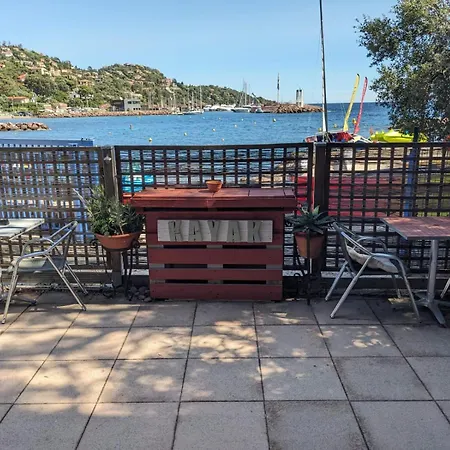Magnifique Loft Sur La Life Is A Gerendaház Théoule-sur-Mer